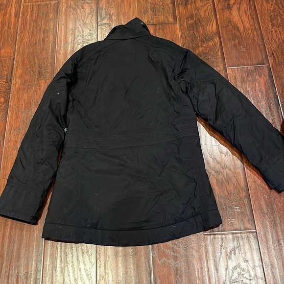 Black Helly Hansen ski jacket - Picture 5 of 8
